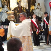 Jako pierwsi pielgrzymowali do grobu księżnej chorzy, ich bliscy, a także uczniowie Publicznej Szkoły Podstawowej Stowarzyszenia Przyjaciół Szkół Katolickich im. św. Jadwigi Śl. w Michałowie.