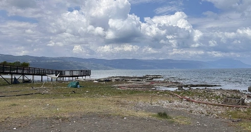 Ruiny "podwodnej bazyliki" w Izniku