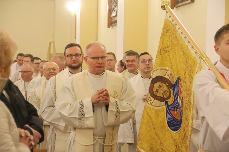 Posłanie misyjne ks. Michała Łukasika w Szymbarku