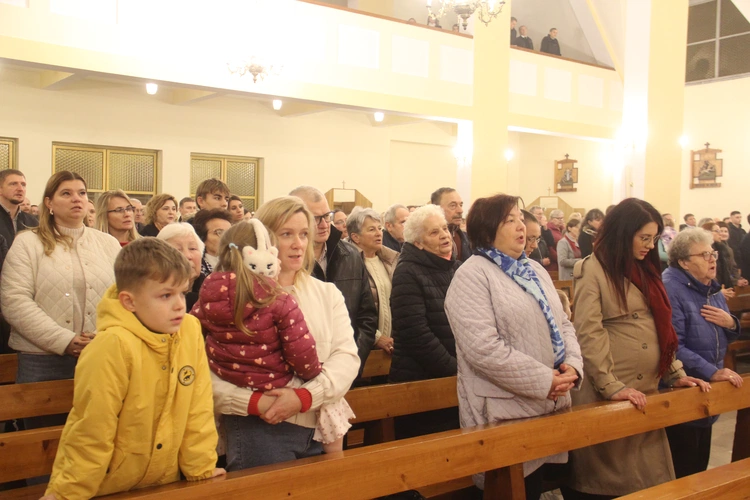 Posłanie misyjne ks. Michała Łukasika w Szymbarku