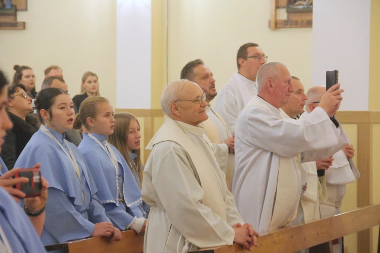 Posłanie misyjne ks. Michała Łukasika w Szymbarku