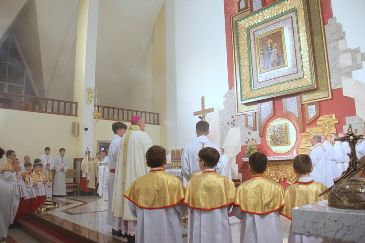 Posłanie misyjne ks. Michała Łukasika w Szymbarku