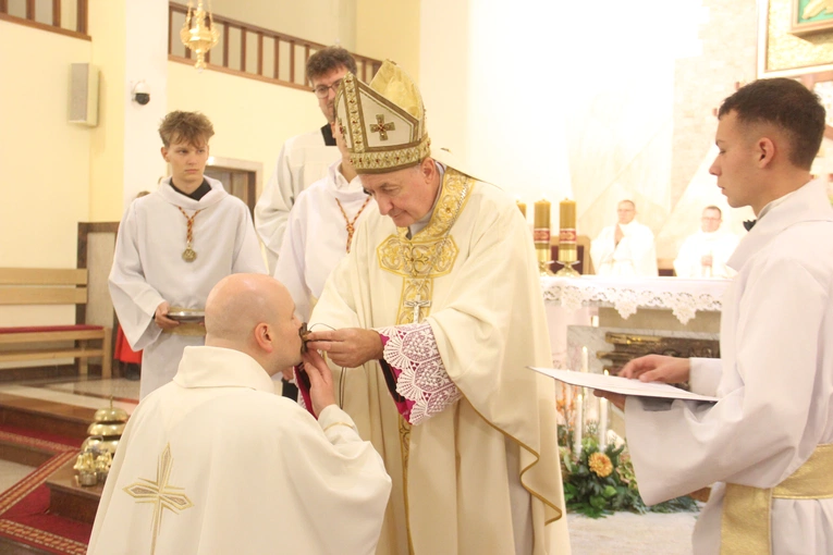 Posłanie misyjne ks. Michała Łukasika w Szymbarku