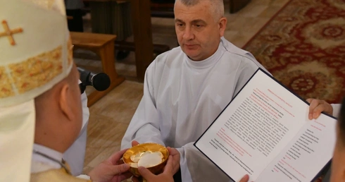 Kandydat do diakonatu stałego otrzymał posługę akolitatu
