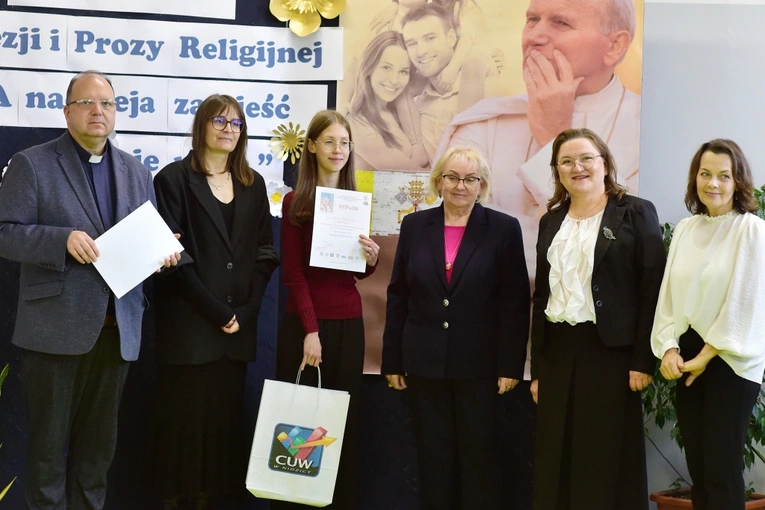 XII Powiatowy Konkurs Recytatorski Poezji i Prozy Religijnej