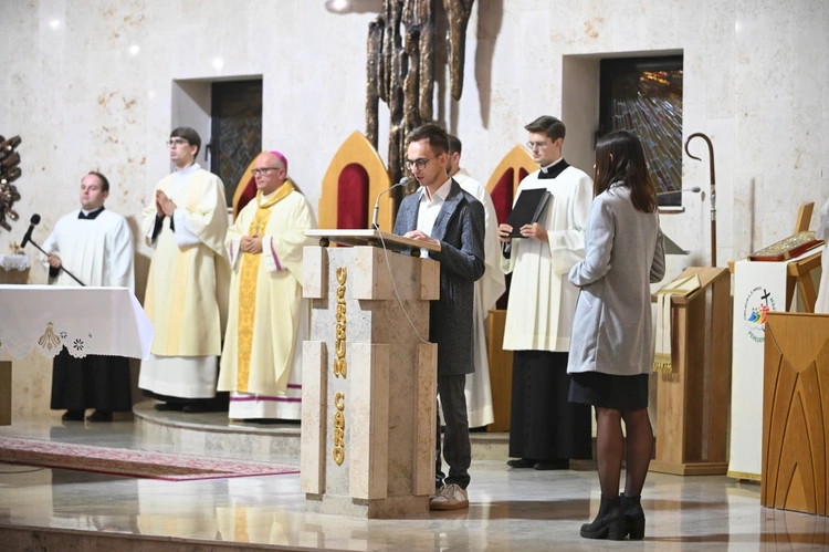 Pielgrzymka studentów i jubileusz DAR-u