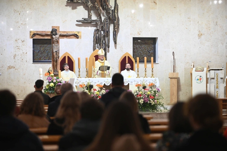 Pielgrzymka studentów i jubileusz DAR-u