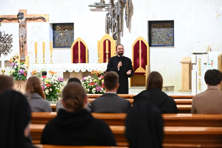 Pielgrzymka studentów i jubileusz DAR-u