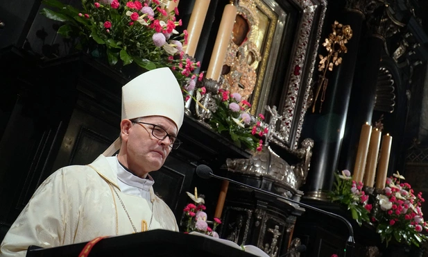 Jasna Góra. 5. Ogólnopolska Pielgrzymka Państwowego Ratownictwa Medycznego