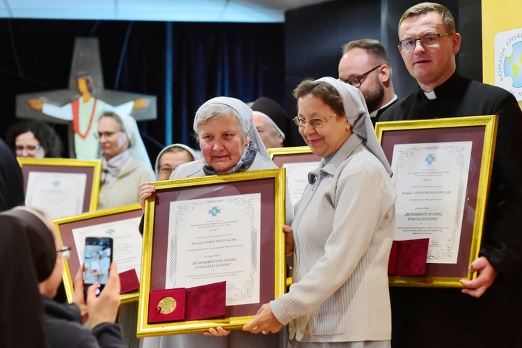 Gala wręczenia Medalu „Benemerenti in Opere Evangelizationis”