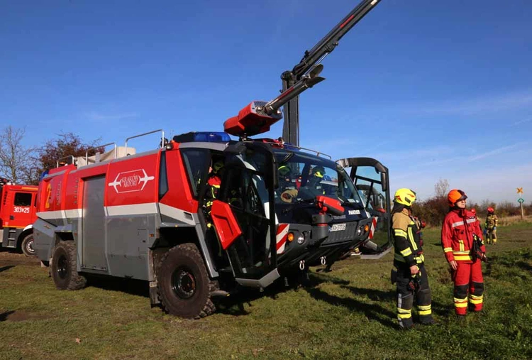 Wodne ćwiczenia straży pożarnej