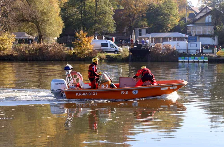 Wodne ćwiczenia straży pożarnej