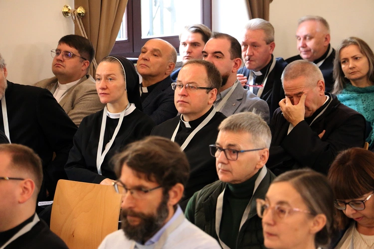 Trzecie obrady plenum Synodu Archidiecezji Wrocławskiej - pierwsze głosowania!