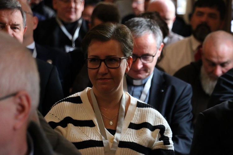 Trzecie obrady plenum Synodu Archidiecezji Wrocławskiej - pierwsze głosowania!