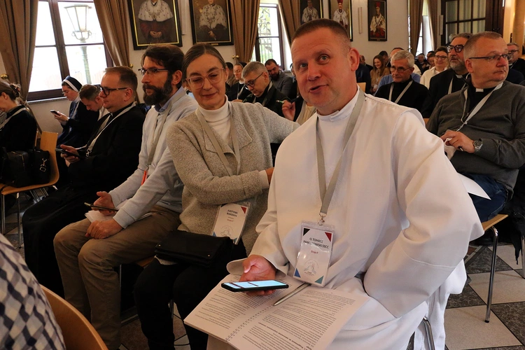Trzecie obrady plenum Synodu Archidiecezji Wrocławskiej - pierwsze głosowania!