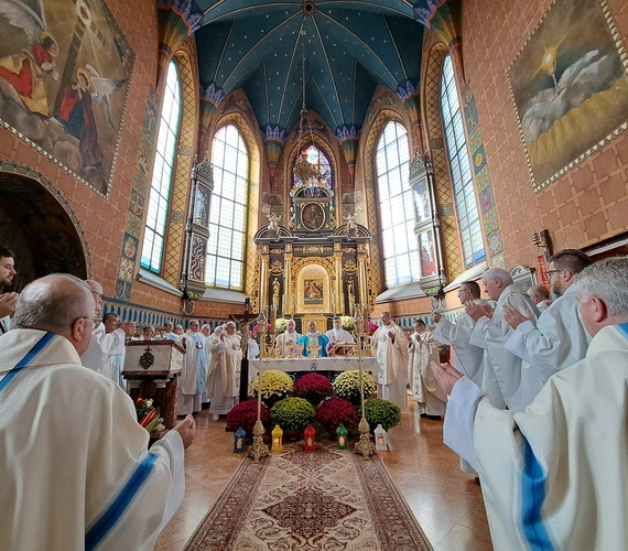 Chorzelów. Spotkanie misyjne róż żywego Różańca z diecezji tarnowskiej