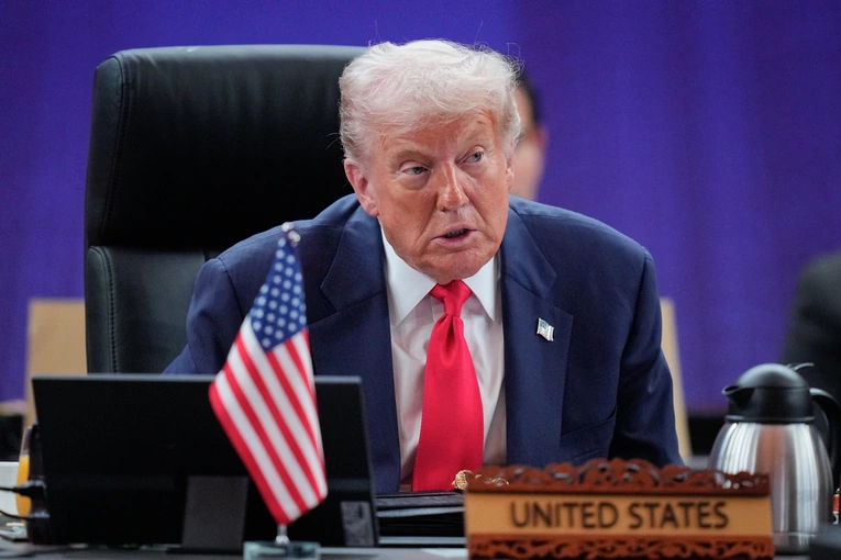 Sankcje na rosyjską ropę: jakie skutki może przynieść decyzja Trumpa?