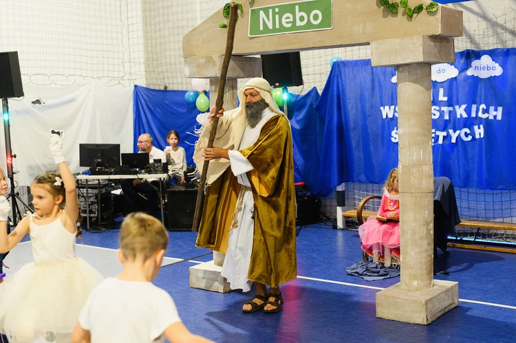 Bal Wszystkich Świętych w Brzeziej Łące 2025