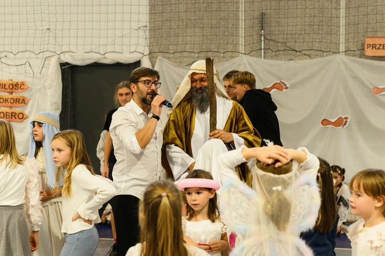 Bal Wszystkich Świętych w Brzeziej Łące 2025