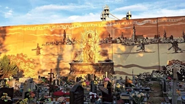 Wszystkich Świętych i Dzień Zaduszny na cmentarzach największych miast diecezji