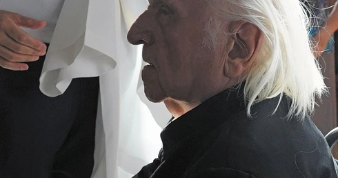 Krzyż pod plecy podsuwany. Osobiste wspomnienie ostatnich ziemskich chwil ks. Jana Szkoca