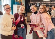 Z takich spotkań płynie  przede wszystkim ogromna, autentyczna radość.