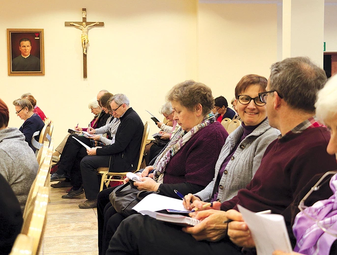 Bez względu na to, jaki jest twój stopień znajomości Biblii – ESB to miejsce dla ciebie.