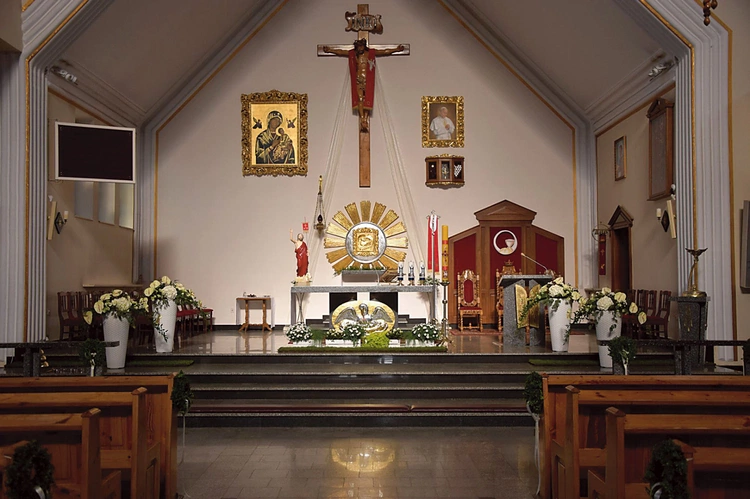 Wezwanie  parafii ustanowione zostało  29 czerwca  1986 roku.