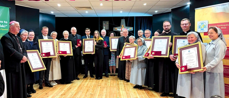 Odznaczeni medalem w kategorii specjalnej.