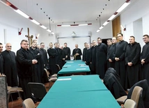 – Odpowiedzialni za duszpasterstwo młodzieży są animatorami różnych dzieł, które mają nie tylko charakter stały, ale też wyjątkowy, jak chociażby Apel Młodych – mówił bp Marek Solarczyk.