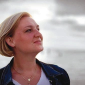 Marta przeszła przez cierpienie, które stało się miejscem działania Boga. Teraz pragnie dzielić się z innymi nadzieją, że z każdej, nawet najtrudniejszej sytuacji może narodzić się dobro.