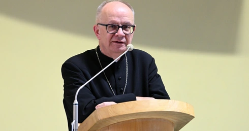 Biskup opolski poprosił o wycofanie jego kandydatury do tytułu "Zasłużony dla Miasta Opola"