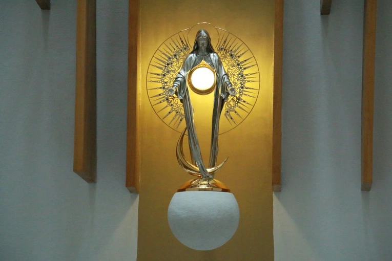 Kaplice adoracji w diecezji