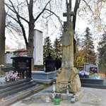 Między lipami i ciszą. Historia lubelskiego Panteonu