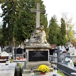 Między lipami i ciszą. Historia lubelskiego Panteonu