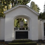 Między lipami i ciszą. Historia lubelskiego Panteonu