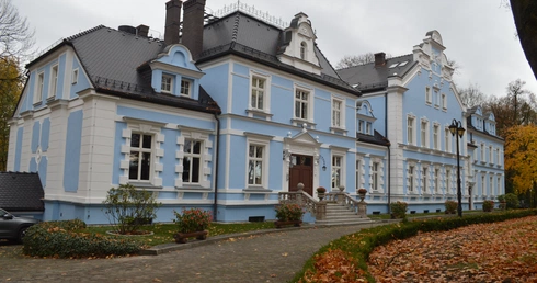 Poświęcenie odnowionego domu i kaplicy w Kokoszycach