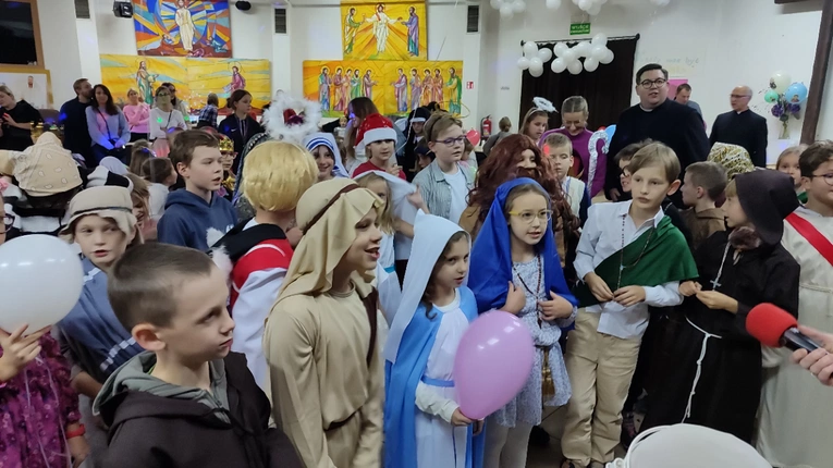 Bal Wszystkich Świętych w parafii pw. św. Franciszka z Asyżu we Wrocławiu