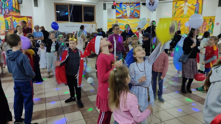 Bal Wszystkich Świętych w parafii pw. św. Franciszka z Asyżu we Wrocławiu