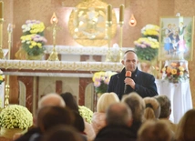 Pierwsza lekcja w "Szkole świętości"