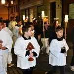 Korowód ze śiętymi na ulicach Świebodzina