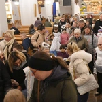 Korowód ze śiętymi na ulicach Świebodzina