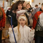 Korowód ze śiętymi na ulicach Świebodzina