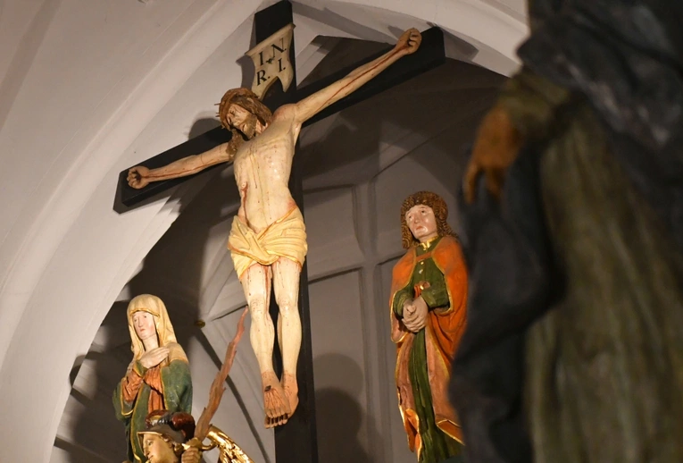 Korowód ze śiętymi na ulicach Świebodzina