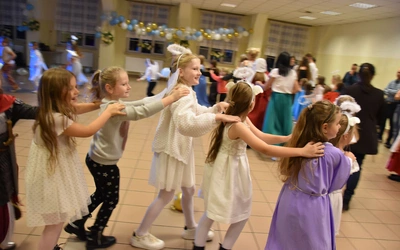 Przasnysz. Dlaczego warto organizować Bale Wszystkich Świętych?