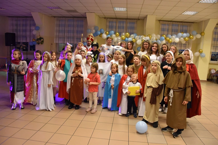 Przasnysz. Bal Wszystkich Świętych