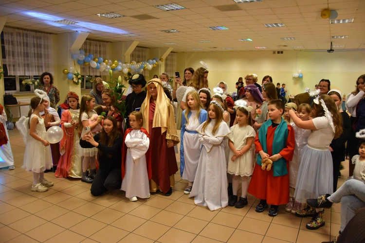 Przasnysz. Bal Wszystkich Świętych