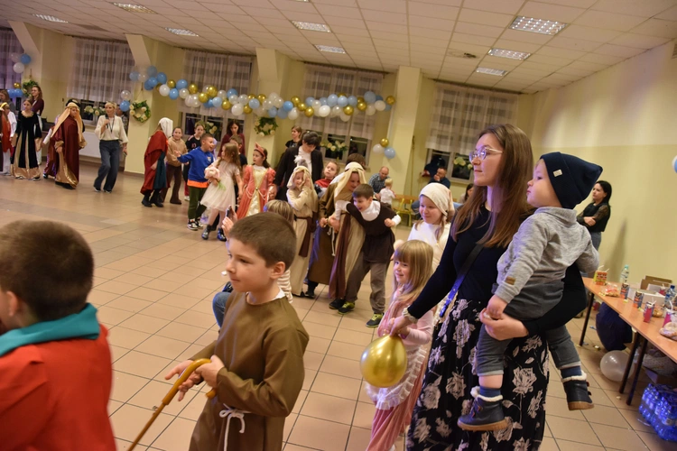 Przasnysz. Bal Wszystkich Świętych