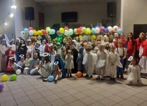 Zamiast strachów i potworów - radość, światło i dobro