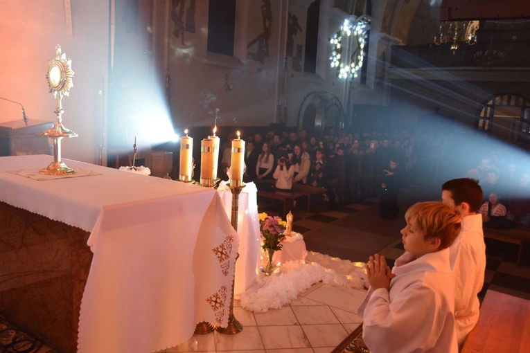 Czuwanie ze Świętymi w Iwkowej